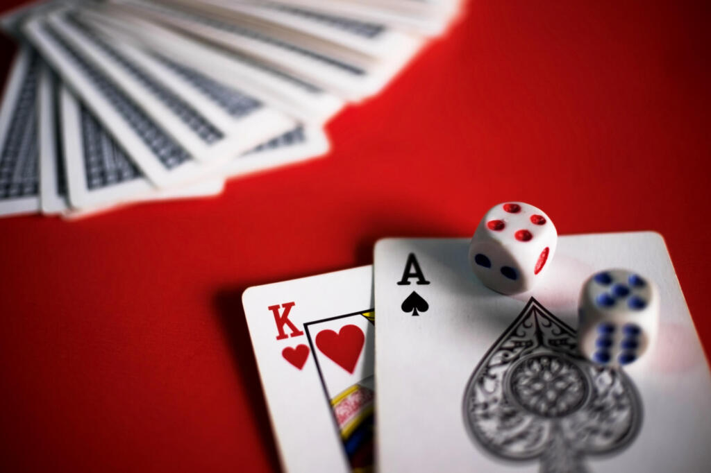 Rummy – komplette regler, poeng og strategi